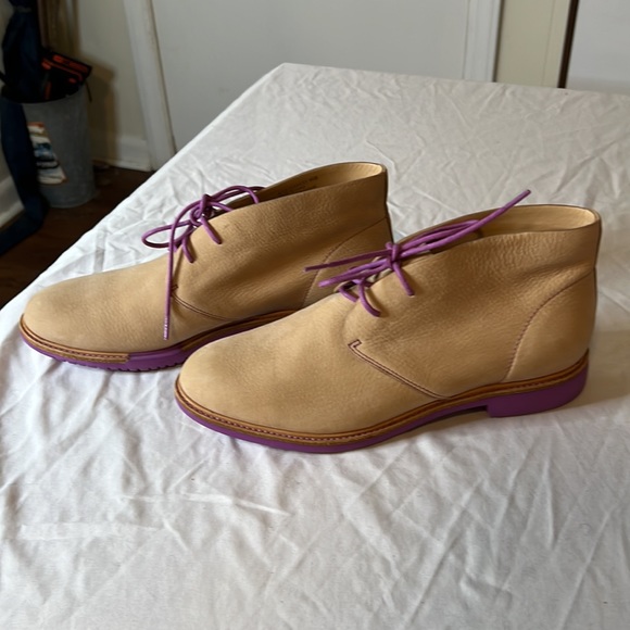 Cole Haan Tan and Purple Oxford’s in Size 9 1/2 B Women’s - Picture 6 of 8